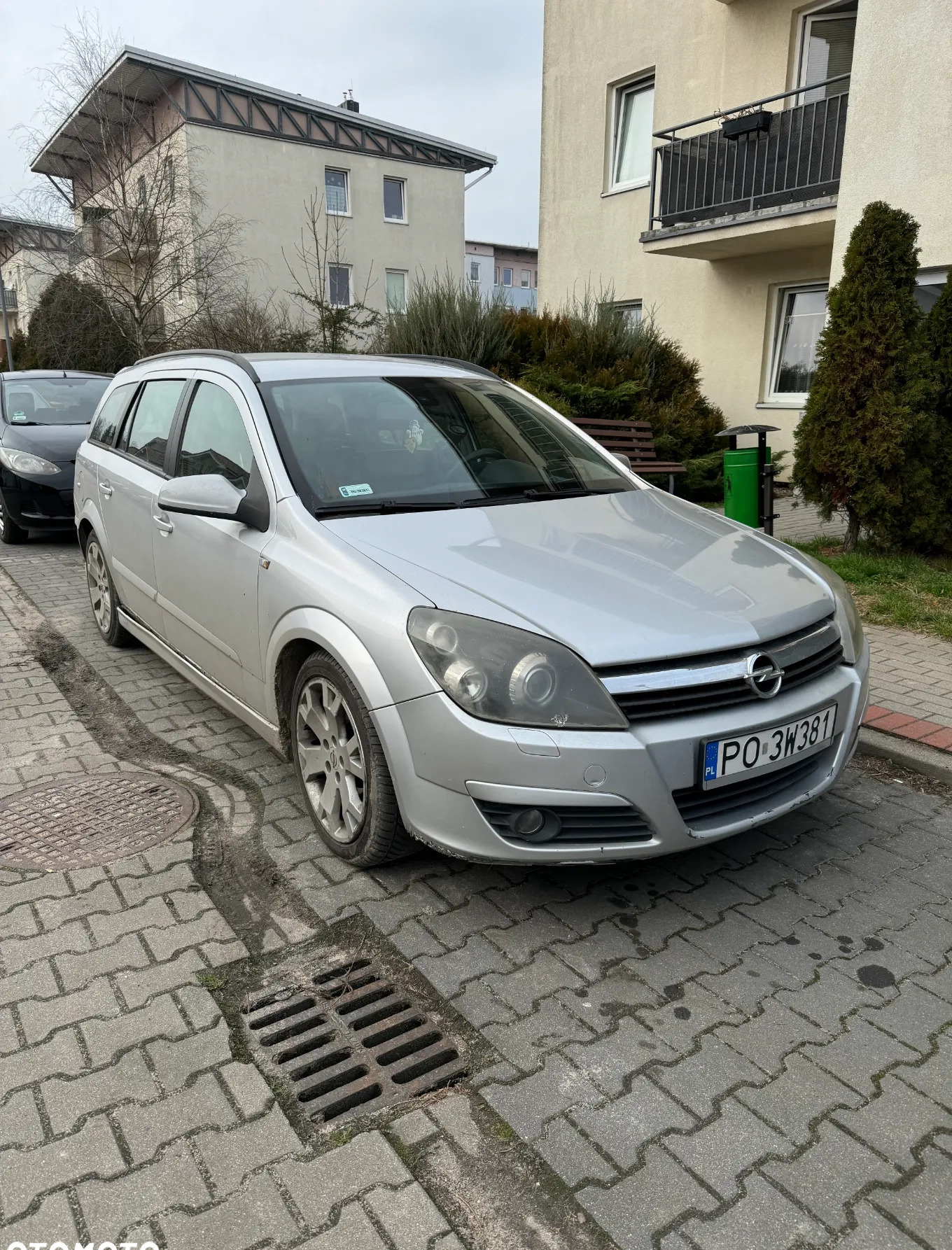 Opel Astra cena 7000 przebieg: 370000, rok produkcji 2006 z Poznań małe 137